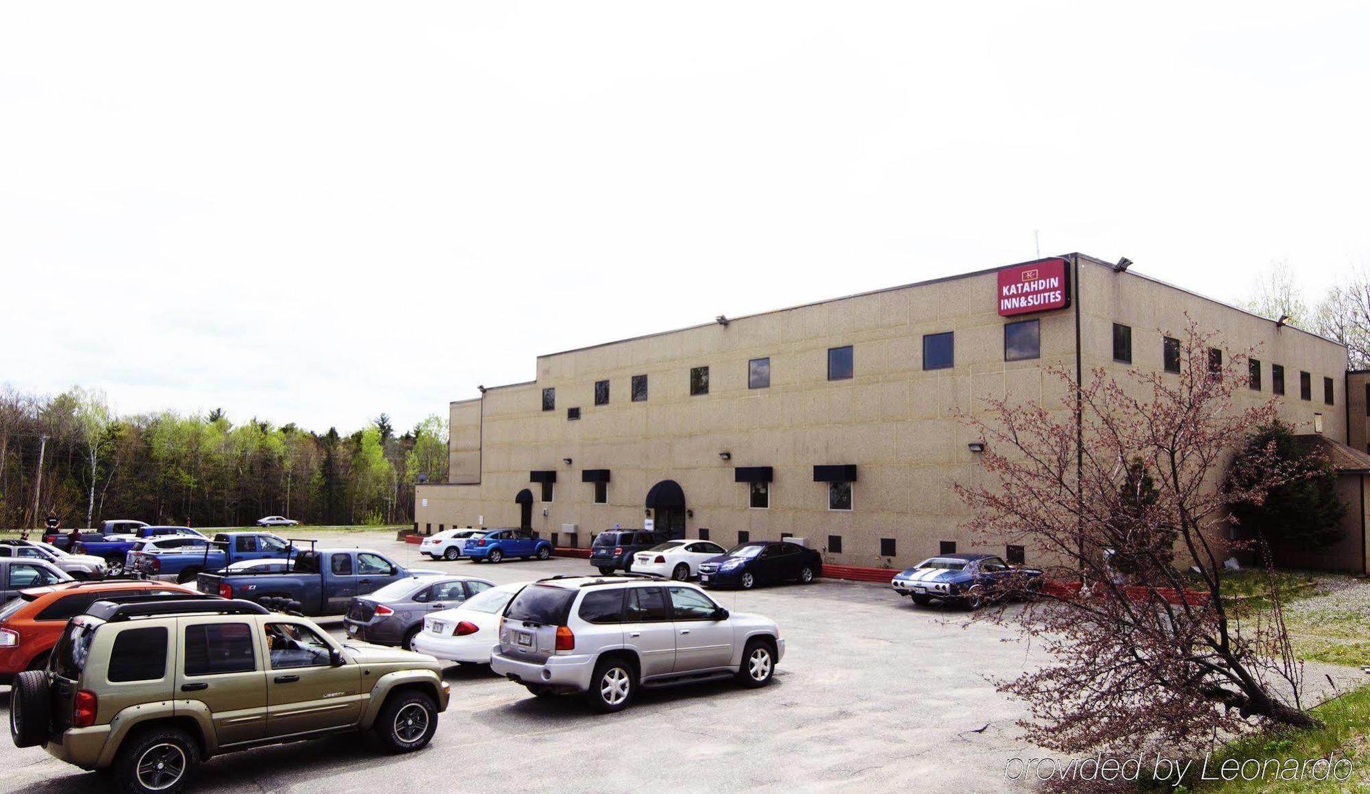 Katahdin Inn & Suites Millinocket Exterior foto